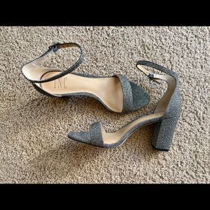 INC Kivah Heel Silver NEW size 9 🥰🍾